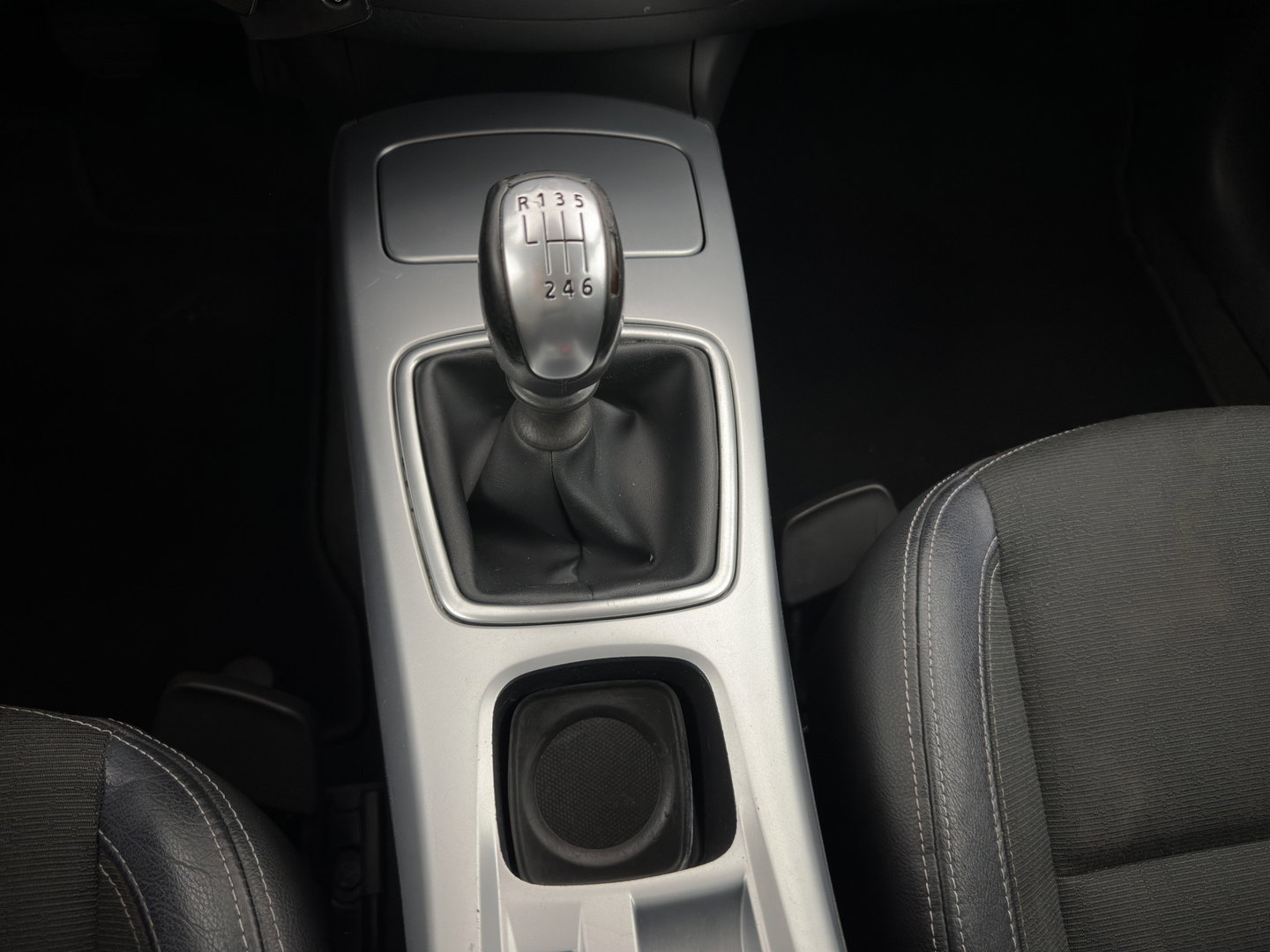 Renault Laguna Estate 2.0 16V Dynamque *NAVI-FULLMAP | LEATHER-FABRIC | SPORT-SEATS | ECC | PDC | CRUISE | 16''ALU | TOWBAR*