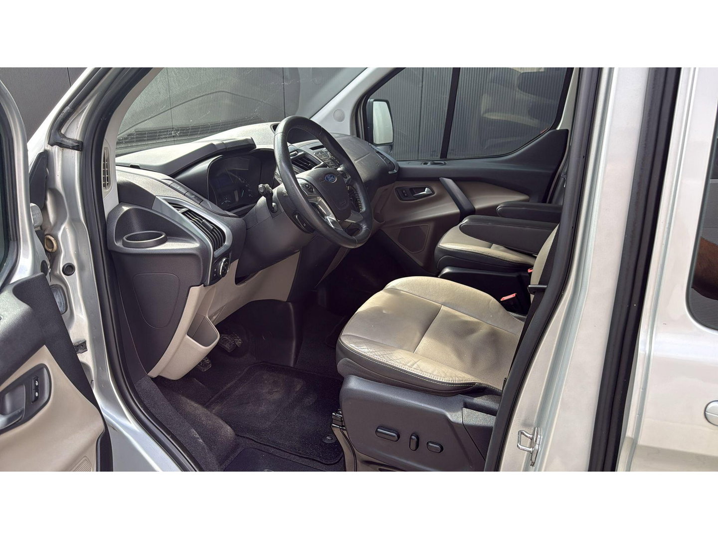 Ford Transit Custom 2.2 TDCI Limited DC 1e eigenaar Marge