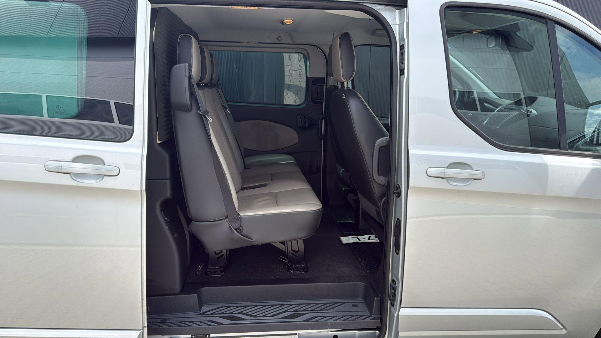 Ford Transit Custom 2.2 TDCI Limited DC 1e eigenaar Marge