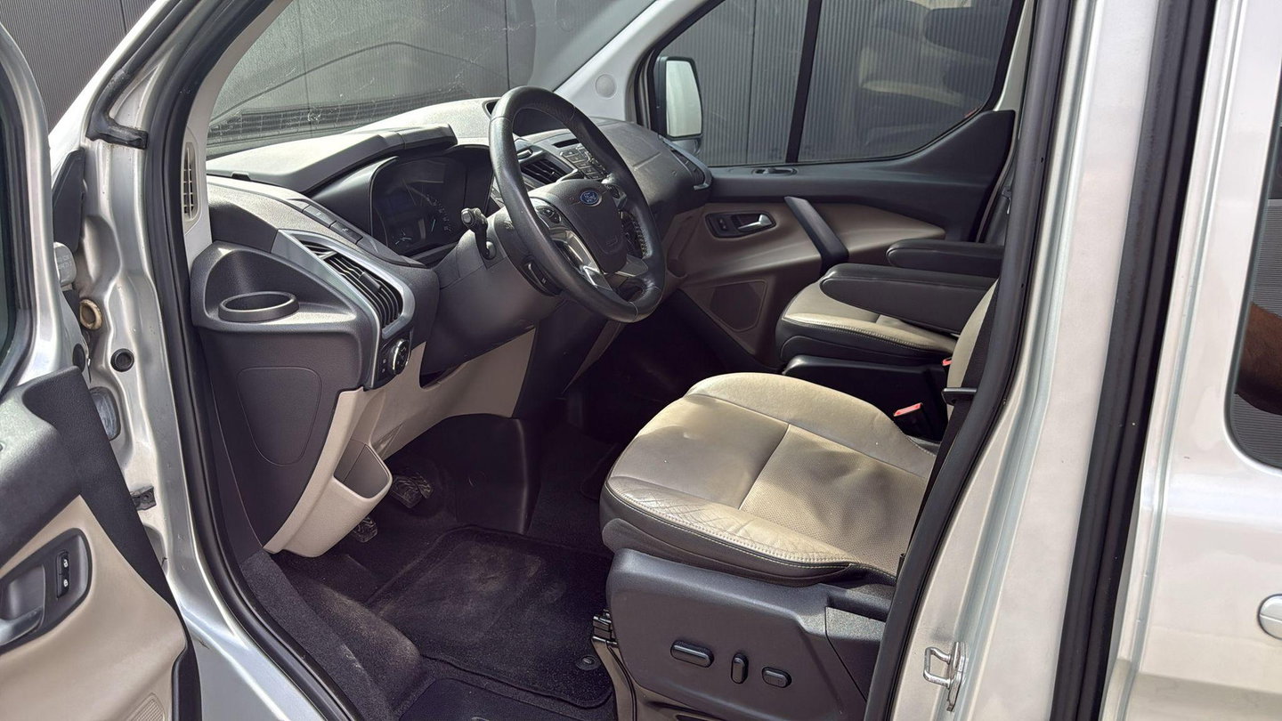 Ford Transit Custom 2.2 TDCI Limited DC 1e eigenaar Marge