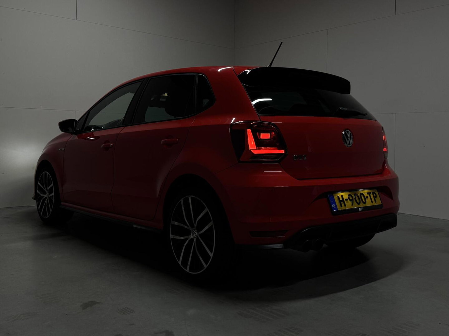 Volkswagen Polo 1.8 TSI GTI DSG Clima Stoelv. PDC