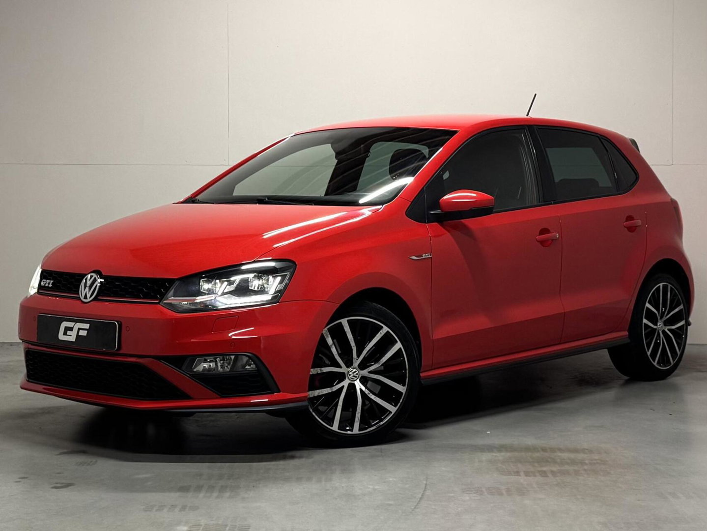Volkswagen Polo 1.8 TSI GTI DSG Clima Stoelv. PDC