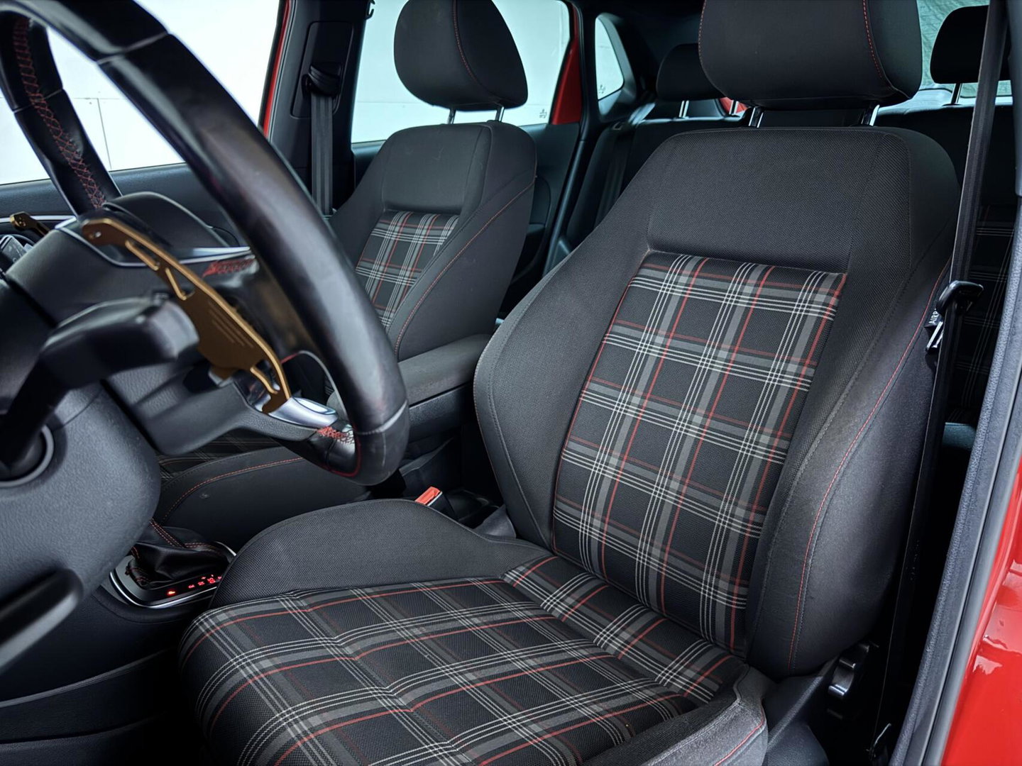 Volkswagen Polo 1.8 TSI GTI DSG Clima Stoelv. PDC