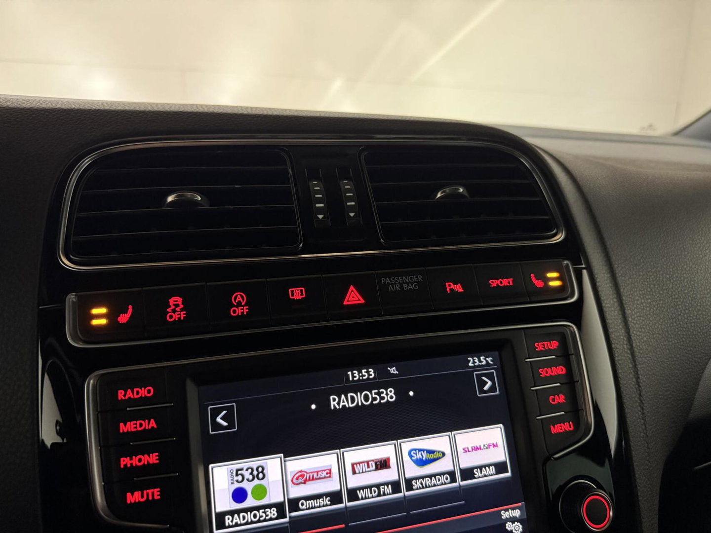 Volkswagen Polo 1.8 TSI GTI DSG Clima Stoelv. PDC