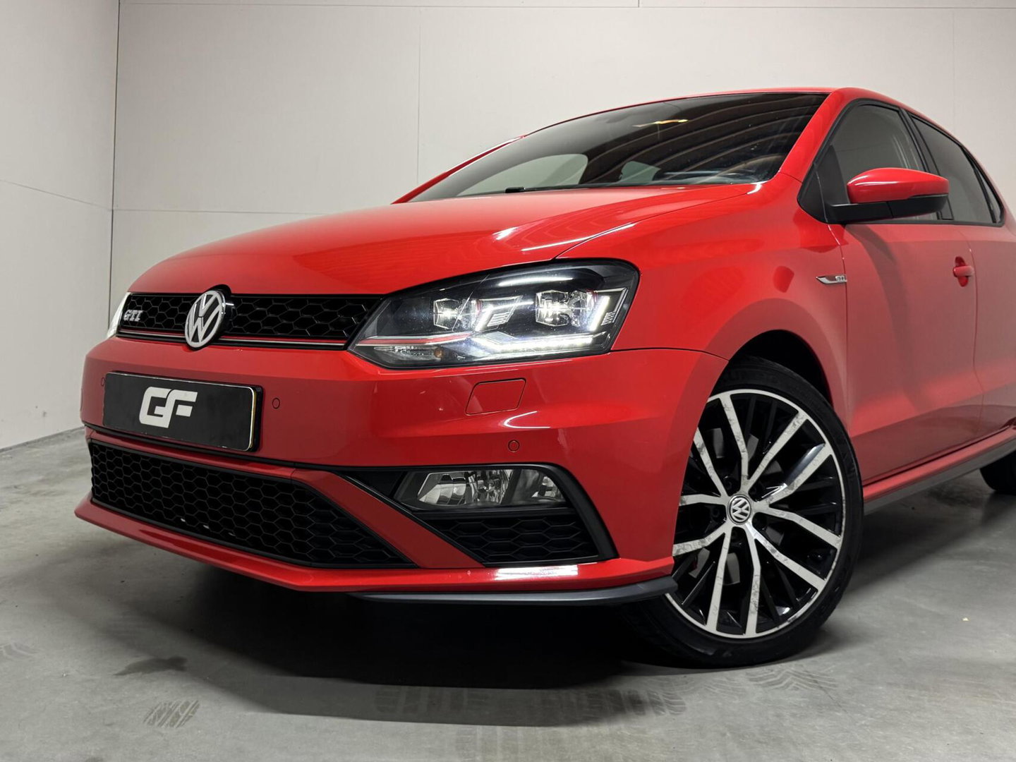 Volkswagen Polo 1.8 TSI GTI DSG Clima Stoelv. PDC