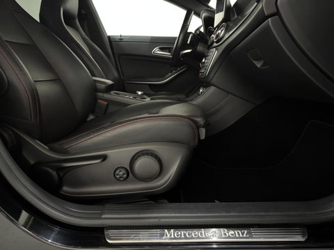 Mercedes-Benz CLA Shooting Brake 250 4MATIC Pano H/K ACC