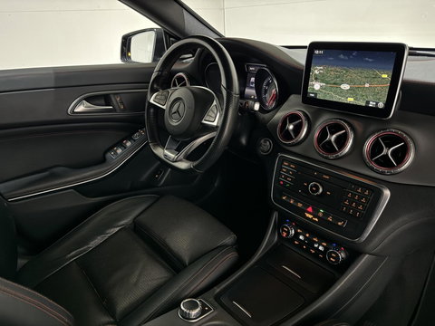 Mercedes-Benz CLA Shooting Brake 250 4MATIC Pano H/K ACC