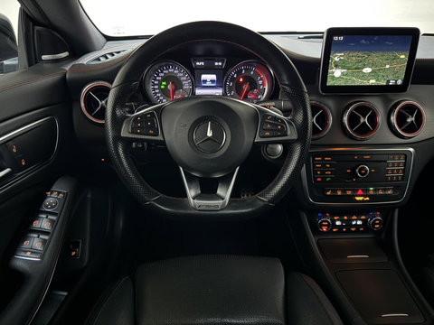 Mercedes-Benz CLA Shooting Brake 250 4MATIC Pano H/K ACC