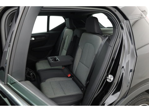 Volvo XC40 1.5 T4 Plug-in hybrid Plus Bright | Facelift | SOH 94 % | Elek. stoelen | Stoel & stuurverw. | CarPlay | H&K |