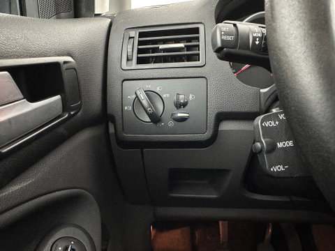 Ford C-MAX 1.8-16V Limited *AIRCO | CRUISE | COMFORT-SEATS | 17''ALU | TOWBAR*