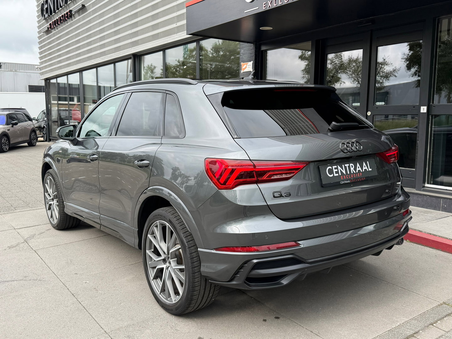 Audi Q3 35 TFSI S-Line Pano|Keyless|Virtual-cockpit|Leder|Carplay|Camera