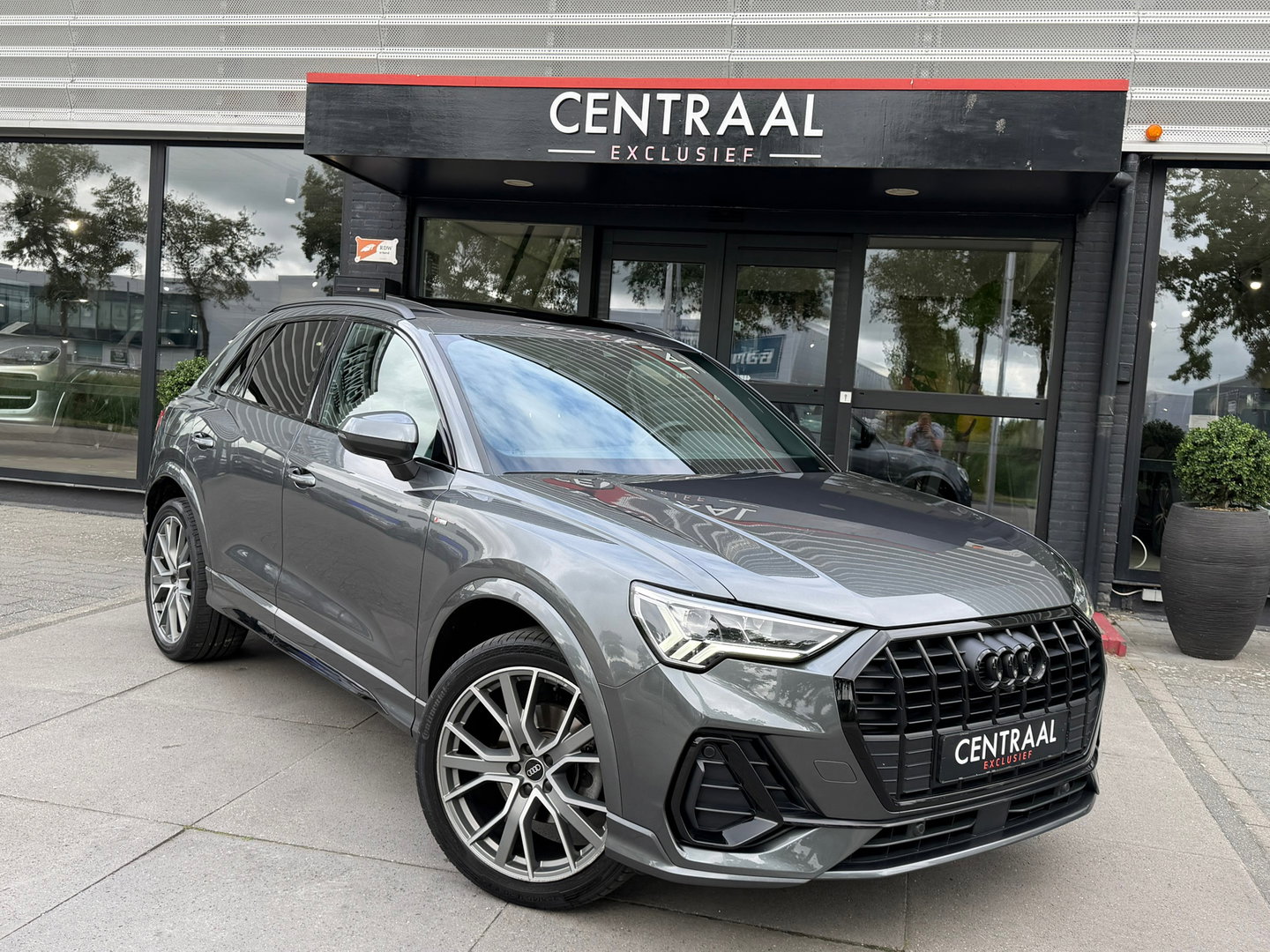 Audi Q3 35 TFSI S-Line Pano|Keyless|Virtual-cockpit|Leder|Carplay|Camera