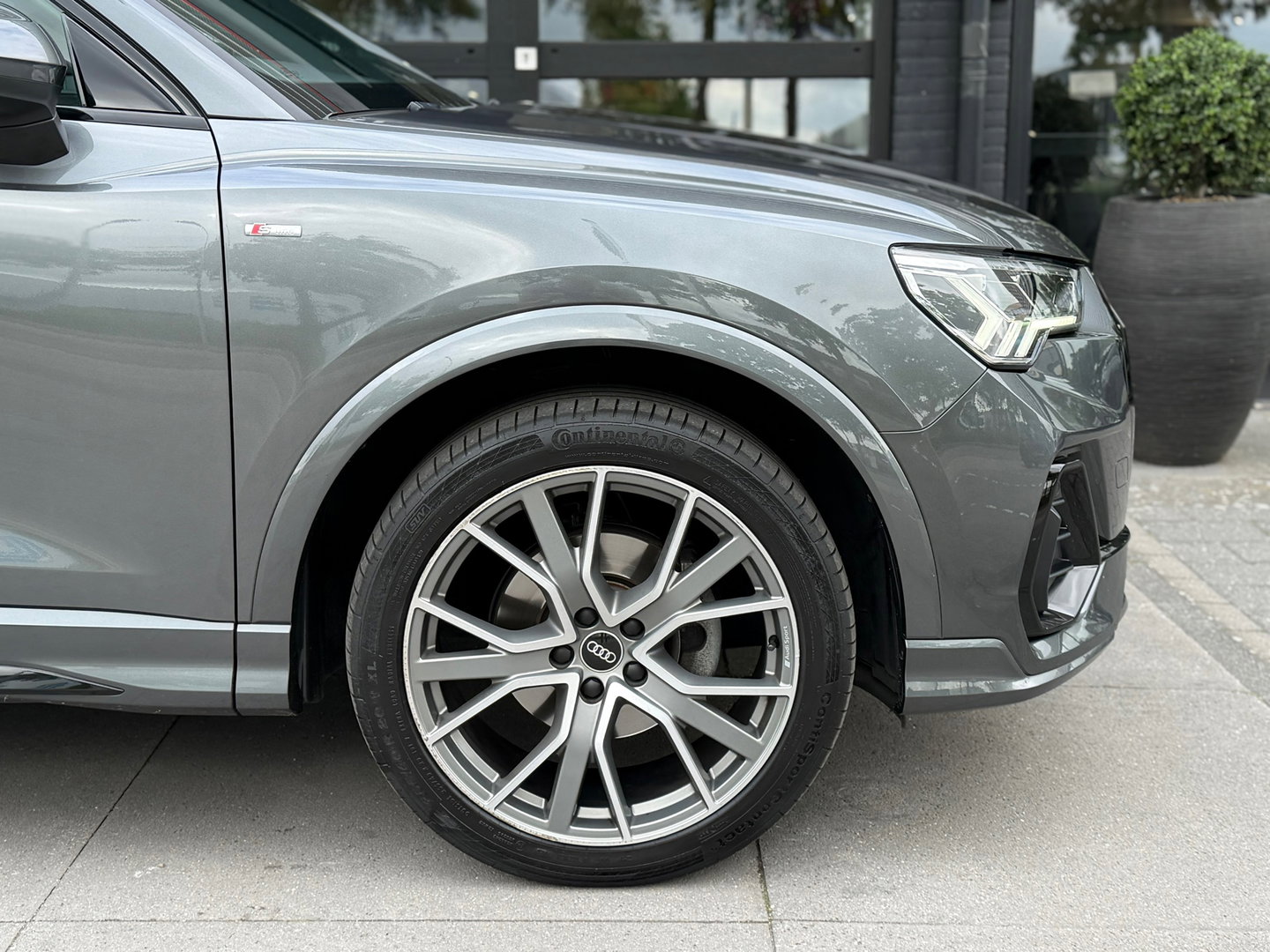 Audi Q3 35 TFSI S-Line Pano|Keyless|Virtual-cockpit|Leder|Carplay|Camera