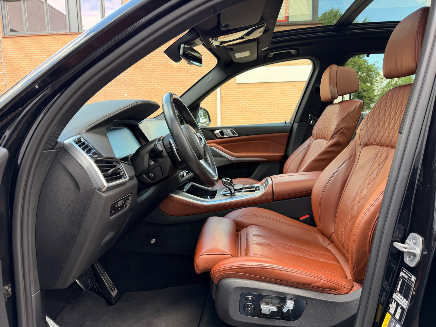 BMW X5 X-Drive 45e High-Exe M-50 Jaar Edition Panoramadak Luchtvering 22"Lm Org-Ned Dealer Auto