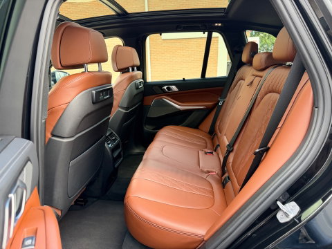 BMW X5 X-Drive 45e High-Exe M-50 Jaar Edition Panoramadak Luchtvering 22"Lm Org-Ned Dealer Auto