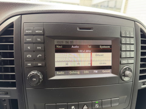 Mercedes-Benz Vito 114 CDI automaat Lang L2H1 / vaste prijs rijklaar € 24.950 ex btw / euro 6 / bpm vrij / lease vanaf € / trekhaak / airco / cruise / navigatie / camera / lichtmetalen velgen !