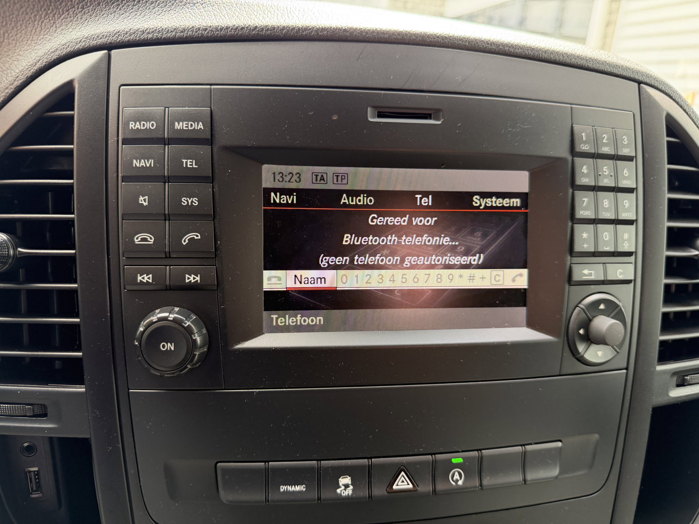 Mercedes-Benz Vito 114 CDI automaat Lang L2H1 / vaste prijs rijklaar € 24.950 ex btw / euro 6 / bpm vrij / lease vanaf € / trekhaak / airco / cruise / navigatie / camera / lichtmetalen velgen !