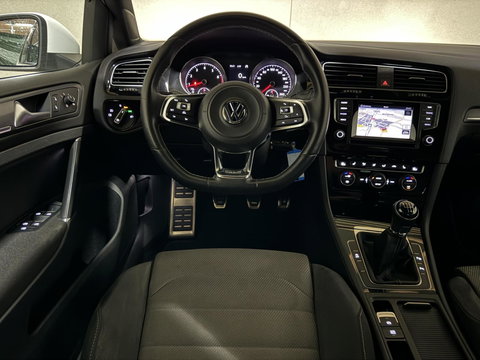 Volkswagen Golf 1.4 TSI Highline R-Line Navi Cruise PDC Led