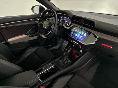 Audi Q3 Sportback 45 TFSIe S-line Black Edion Pano Carplay ACC Trekh