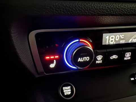 Audi Q3 Sportback 45 TFSIe S-line Black Edion Pano Carplay ACC Trekh