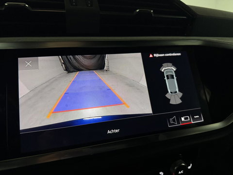 Audi Q3 Sportback 45 TFSIe S-line Black Edion Pano Carplay ACC Trekh