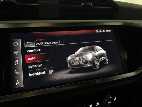 Audi Q3 Sportback 45 TFSIe S-line Black Edion Pano Carplay ACC Trekh