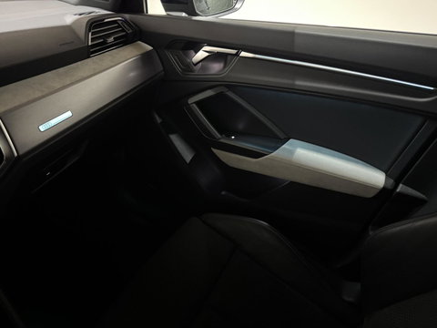 Audi Q3 Sportback 45 TFSIe S-line Black Edion Pano Carplay ACC Trekh
