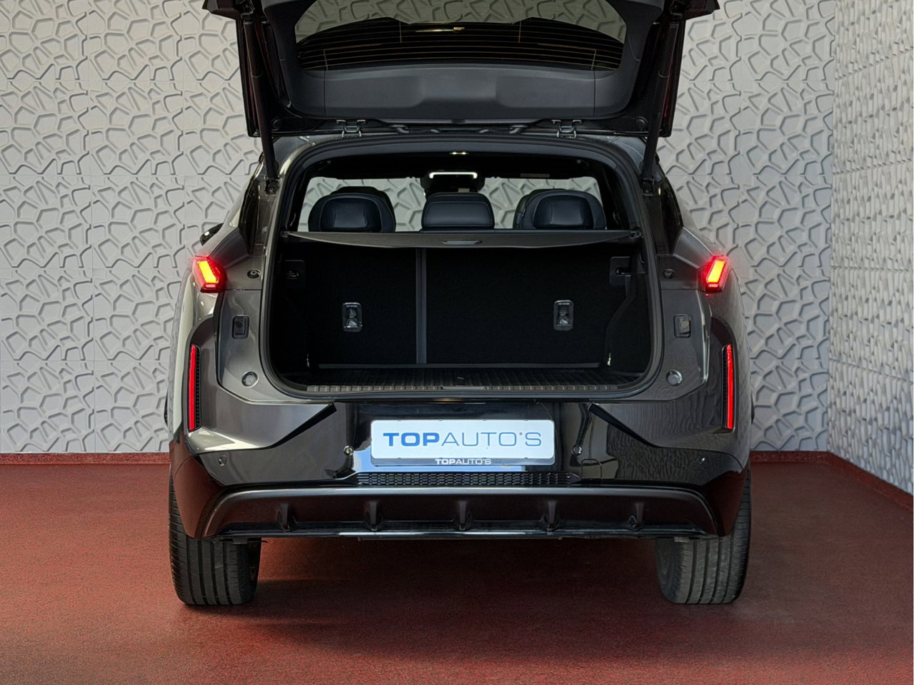 Lynk & Co 08