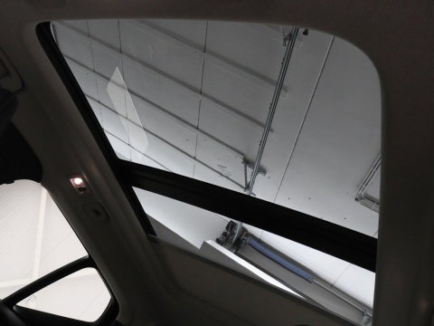 Volvo XC40 1.5 T5 Recharge Inscription | SOH 89,7% | Panoramadak | Leder | 360 Camera | Trekhaak | Stoelverwarming | Adaptive cruise | Memory | Carplay | Navigatie | Keyless | Full LED | Parkeerhulp | PHEV | Plug In