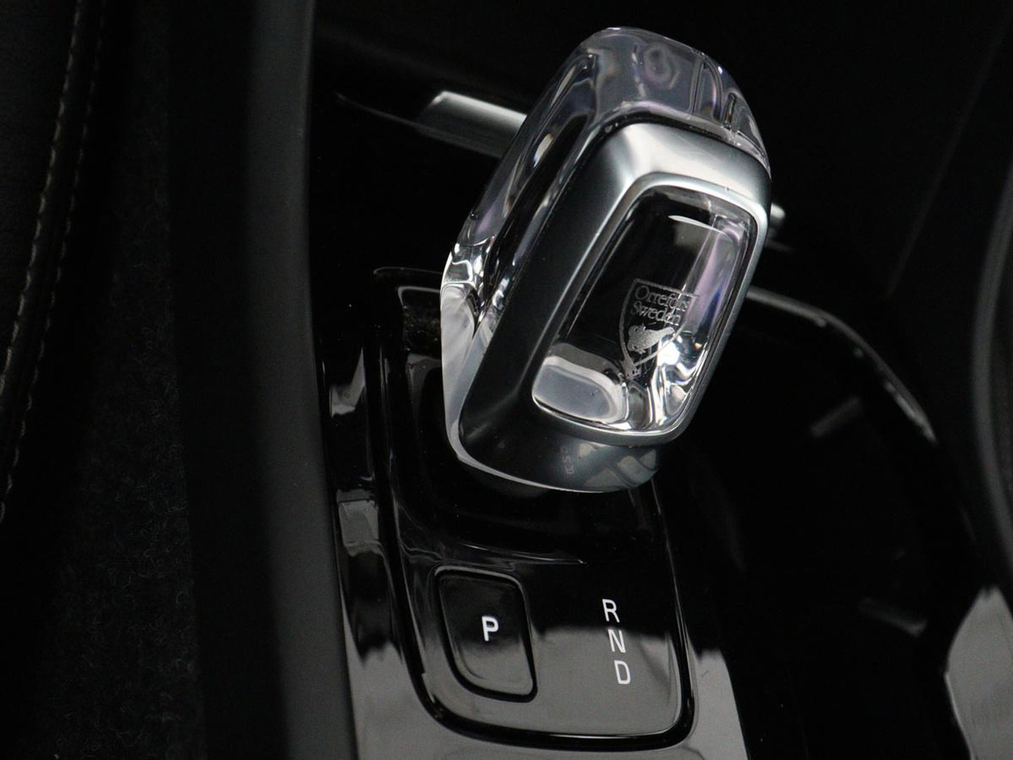 Volvo XC40 1.5 T5 Recharge Inscription | SOH 89,7% | Panoramadak | Leder | 360 Camera | Trekhaak | Stoelverwarming | Adaptive cruise | Memory | Carplay | Navigatie | Keyless | Full LED | Parkeerhulp | PHEV | Plug In