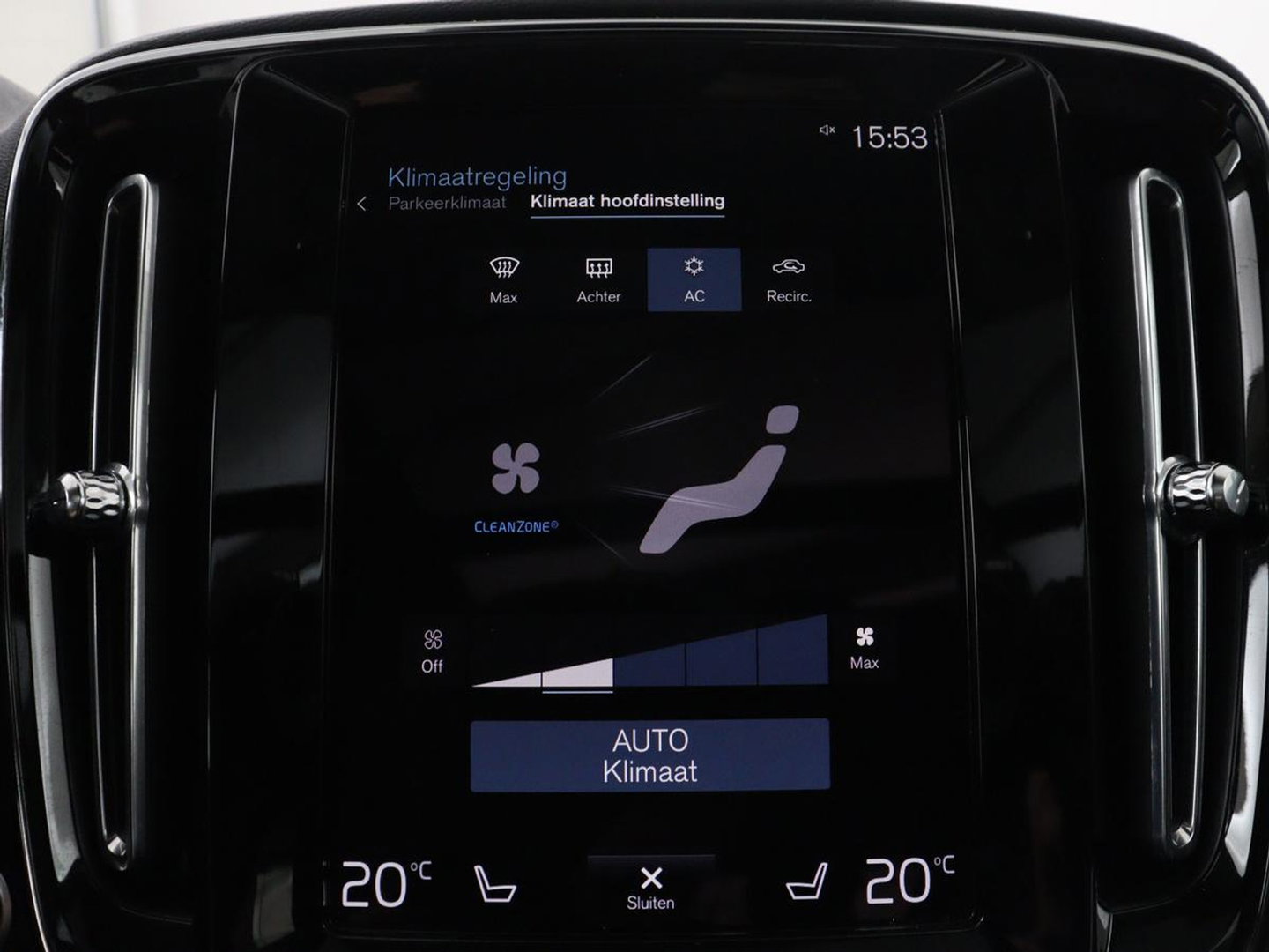 Volvo XC40 1.5 T5 Recharge Inscription | SOH 89,7% | Panoramadak | Leder | 360 Camera | Trekhaak | Stoelverwarming | Adaptive cruise | Memory | Carplay | Navigatie | Keyless | Full LED | Parkeerhulp | PHEV | Plug In