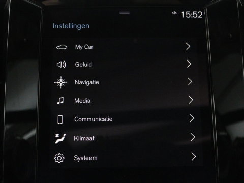 Volvo XC40 1.5 T5 Recharge Inscription | SOH 89,7% | Panoramadak | Leder | 360 Camera | Trekhaak | Stoelverwarming | Adaptive cruise | Memory | Carplay | Navigatie | Keyless | Full LED | Parkeerhulp | PHEV | Plug In