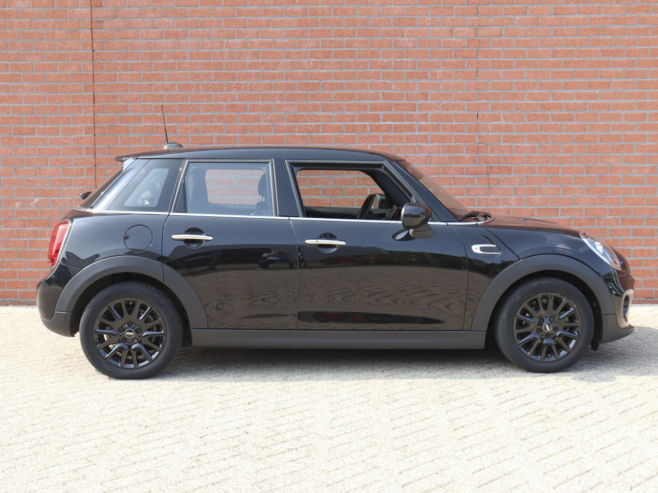 MINI One