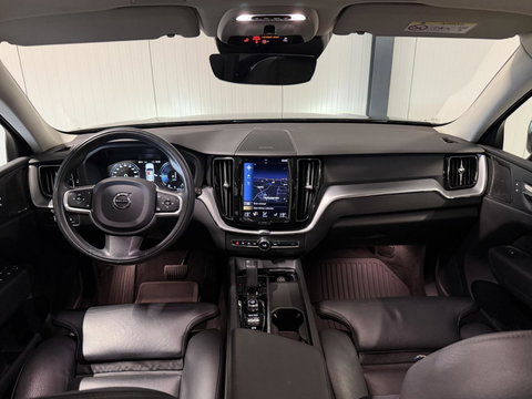 Volvo XC60 2.0 Recharge T6 AWD Pano H&K Leer Camera SOH 90%