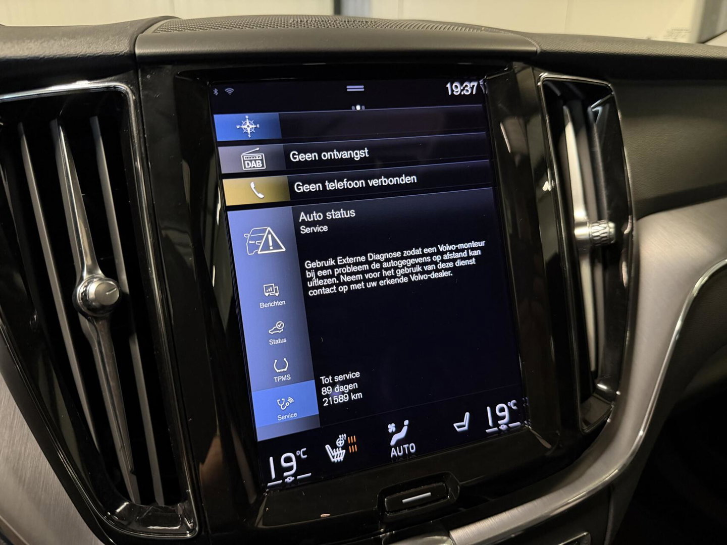Volvo XC60 2.0 Recharge T6 AWD Pano H&K Leer Camera SOH 90%