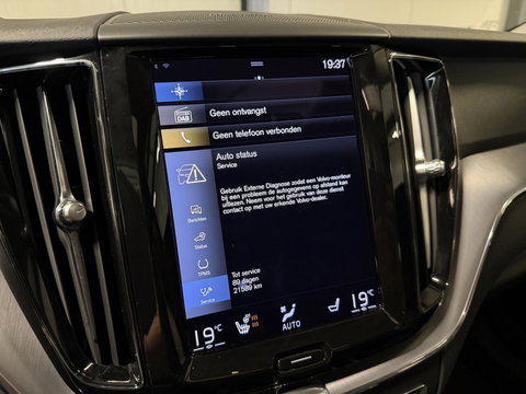Volvo XC60 2.0 Recharge T6 AWD Pano H&K Leer Camera SOH 90%