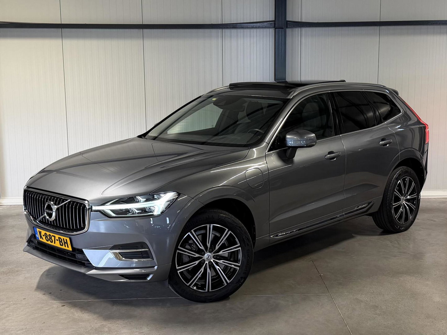 Volvo XC60 2.0 Recharge T6 AWD Pano H&K Leer Camera SOH 90%