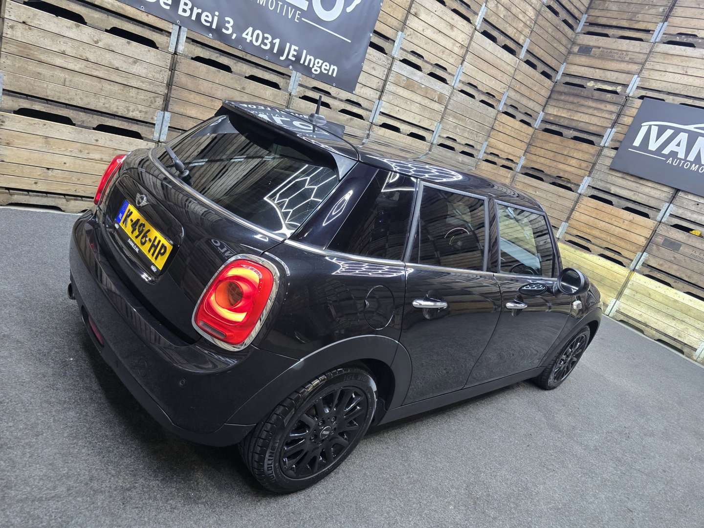 MINI 5-deurs 1.5 Cooper Salt Business Navi Clima Full LED Cruise Sportstoelen LM