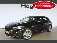 BMW 1 Serie - 118i High Executive Automaat M-Pakket Navigatie Carplay Dealer Onderhouden! Inruil Mogelijk!
