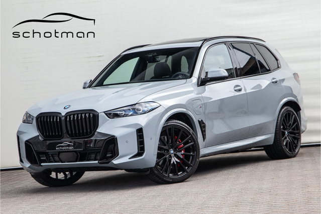 BMW X5 - xDrive50e M-Sport , Pano, Innovation, Harman-Kardon, Head-up, 22" 2026