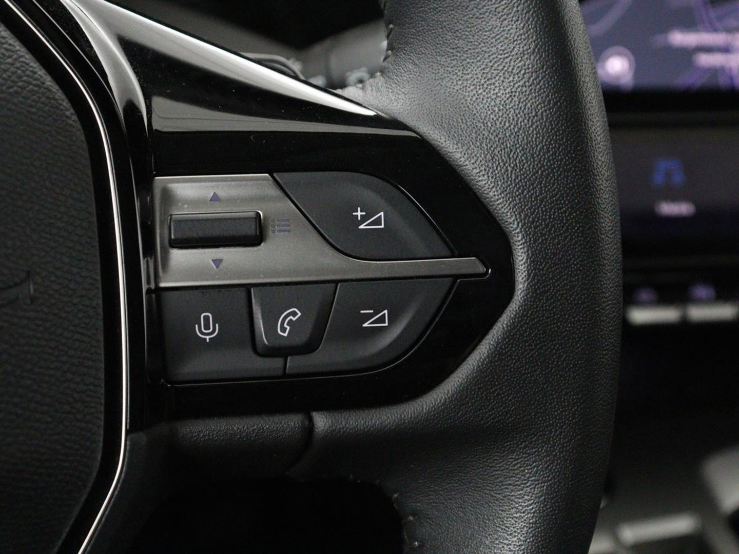 Peugeot 308 1.6 HYbrid 180 Allure Pack Business | Trekhaak | Camera | Carplay | Half leder | Adaptive cruise | Keyless | Parkeerhulp | Full LED | PHEV | Plug In