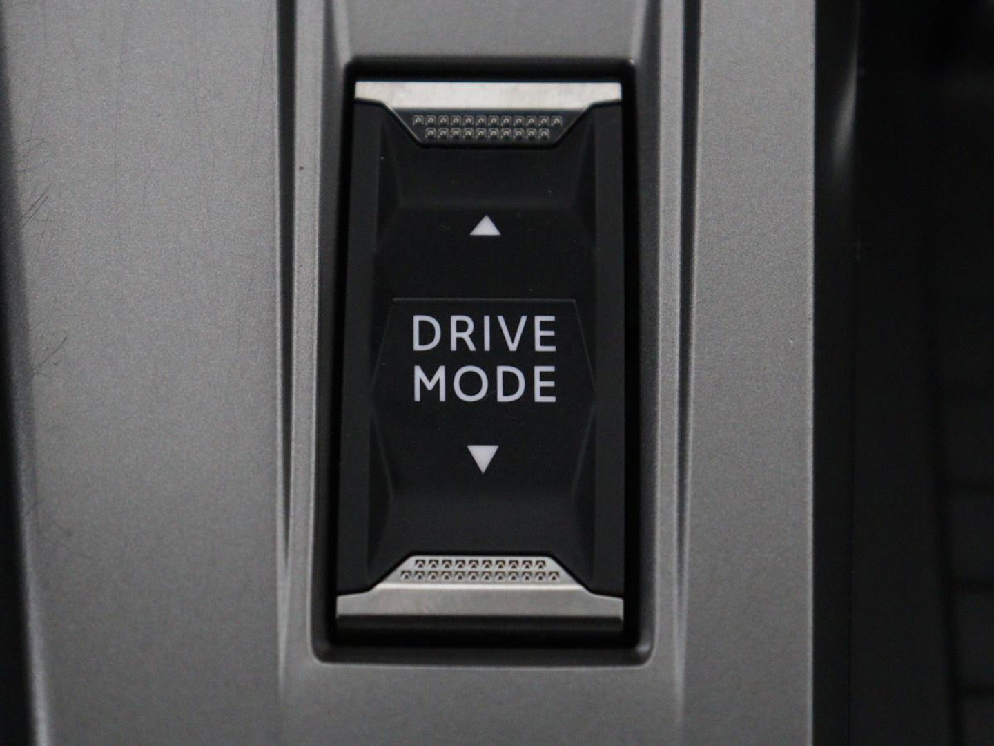 Peugeot 308 1.6 HYbrid 180 Allure Pack Business | Trekhaak | Camera | Carplay | Half leder | Adaptive cruise | Keyless | Parkeerhulp | Full LED | PHEV | Plug In