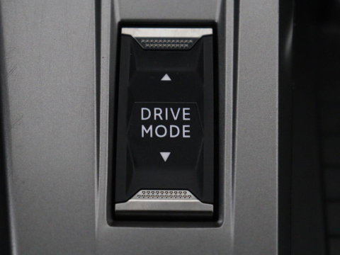 Peugeot 308 1.6 HYbrid 180 Allure Pack Business | Trekhaak | Camera | Carplay | Half leder | Adaptive cruise | Keyless | Parkeerhulp | Full LED | PHEV | Plug In