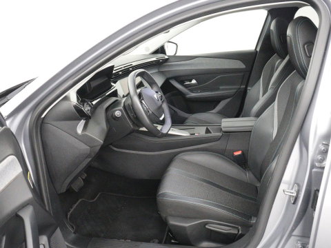 Peugeot 308 1.6 HYbrid 180 Allure Pack Business | Trekhaak | Camera | Carplay | Half leder | Adaptive cruise | Keyless | Parkeerhulp | Full LED | PHEV | Plug In