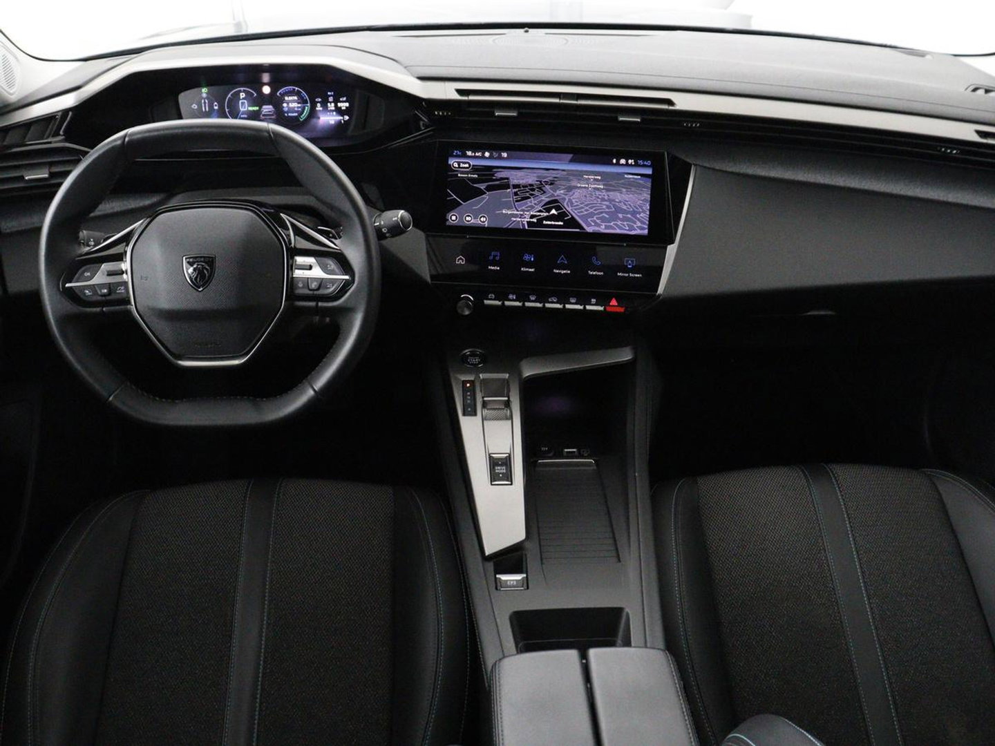 Peugeot 308 1.6 HYbrid 180 Allure Pack Business | Trekhaak | Camera | Carplay | Half leder | Adaptive cruise | Keyless | Parkeerhulp | Full LED | PHEV | Plug In