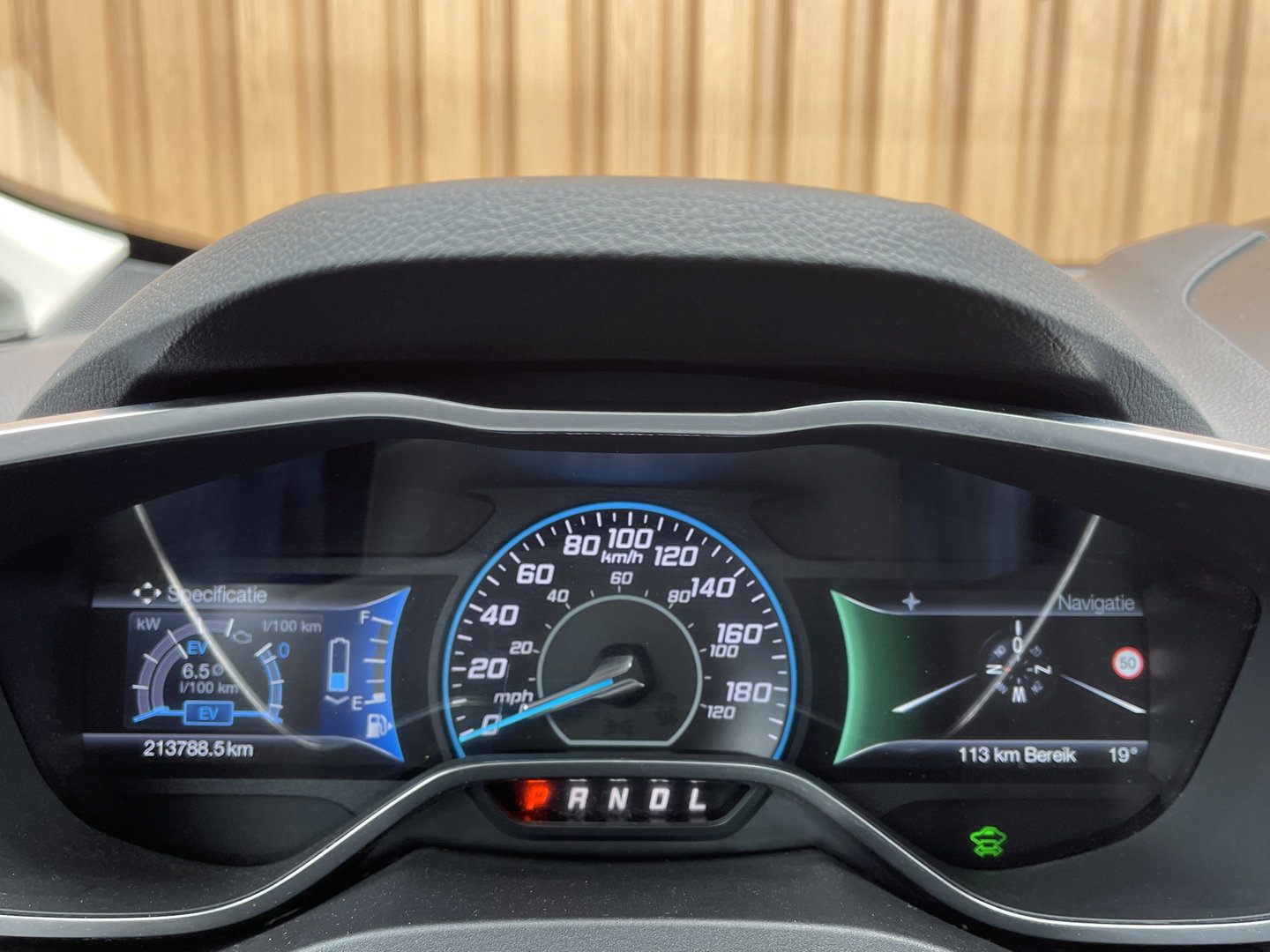 Ford C-MAX 2.0 Plug-in Hybrid Titanium Plus | Leder | Camera | Panoramadak | Stoelverwarming | Elektrische Achterklep | Keyless Go / Keyless Entry | DAB+ | Parkeersensoren | Navigatie |