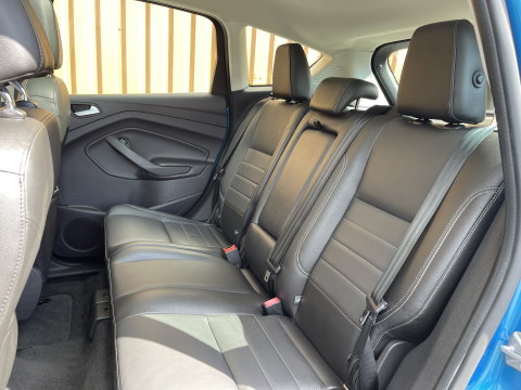 Ford C-MAX 2.0 Plug-in Hybrid Titanium Plus | Leder | Camera | Panoramadak | Stoelverwarming | Elektrische Achterklep | Keyless Go / Keyless Entry | DAB+ | Parkeersensoren | Navigatie |
