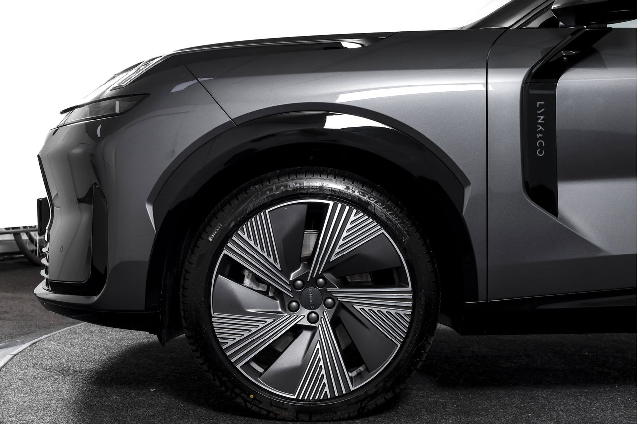 Lynk & Co 08