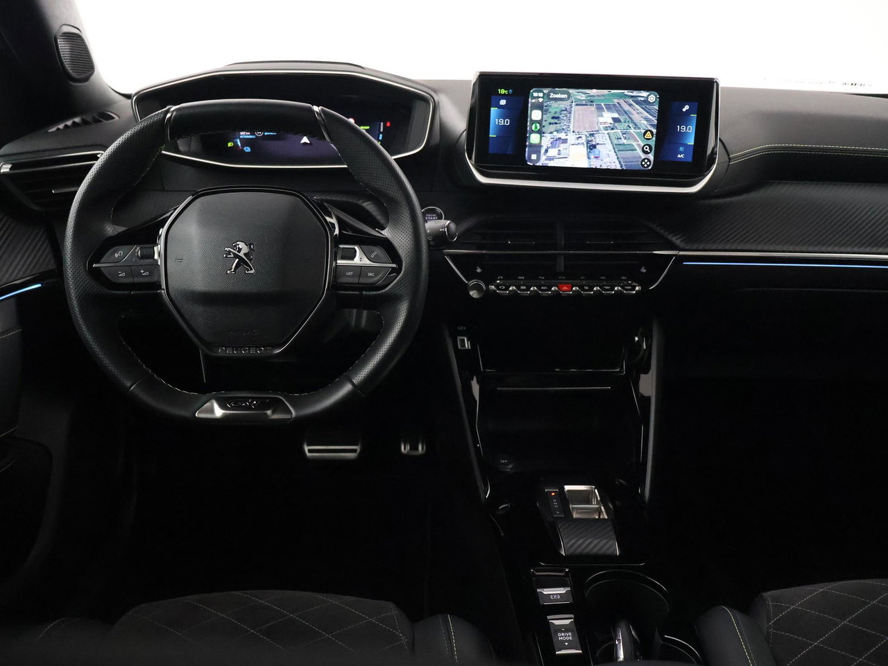 Peugeot e-2008