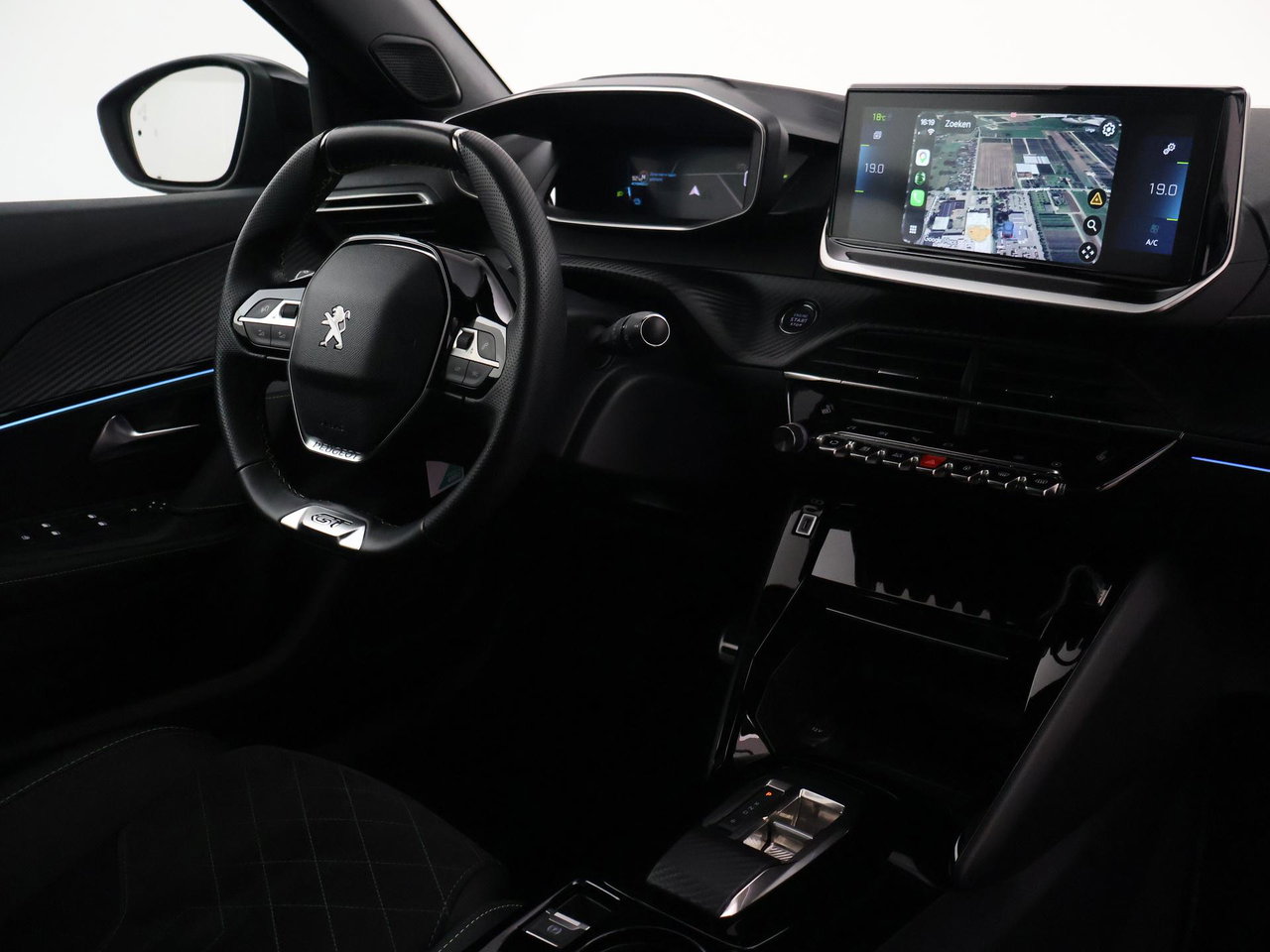 Peugeot e-2008